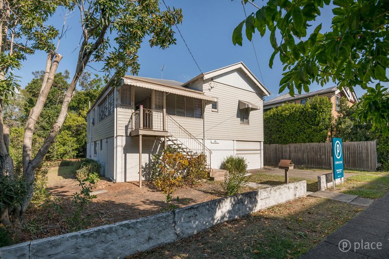 Photo - 26 Marquis Street, Greenslopes QLD 4120 - Image 3