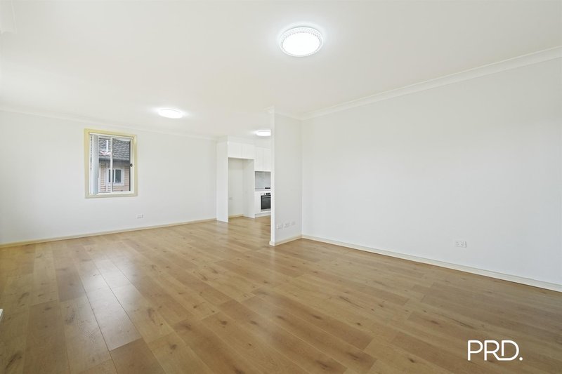 Photo - 26 Maxwells Avenue, Ashcroft NSW 2168 - Image 5