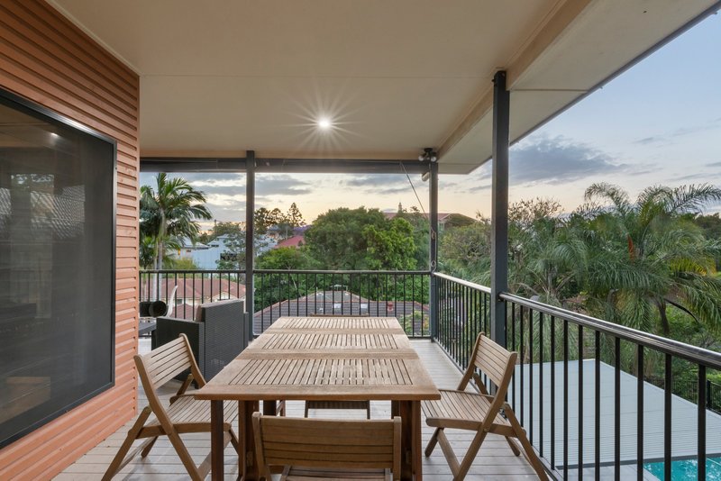 Photo - 26 Mcilwraith Avenue, Balmoral QLD 4171 - Image 5