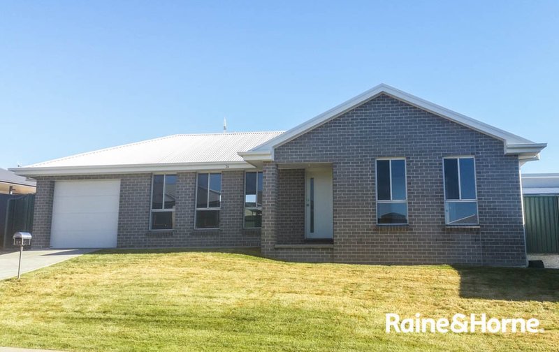 26 Mclean Street, Windradyne NSW 2795