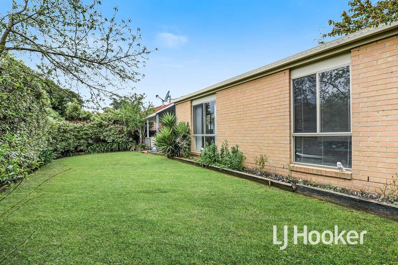 Photo - 26 Merrijig Avenue, Cranbourne VIC 3977 - Image 15