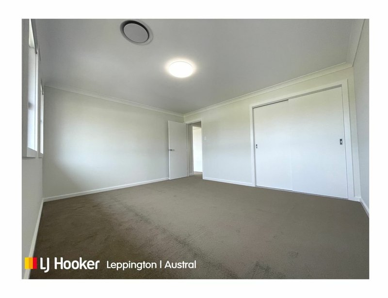 Photo - 26 Messenger Road, Leppington NSW 2179 - Image 8