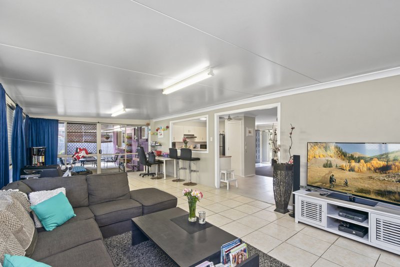 Photo - 26 Mirreen Drive, Tugun QLD 4224 - Image 3