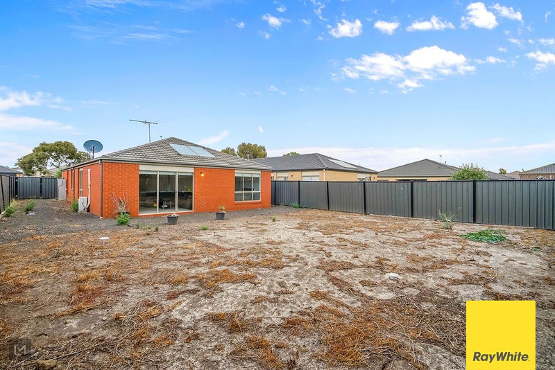 Photo - 26 Mockingbird Street, Tarneit VIC 3029 - Image 16