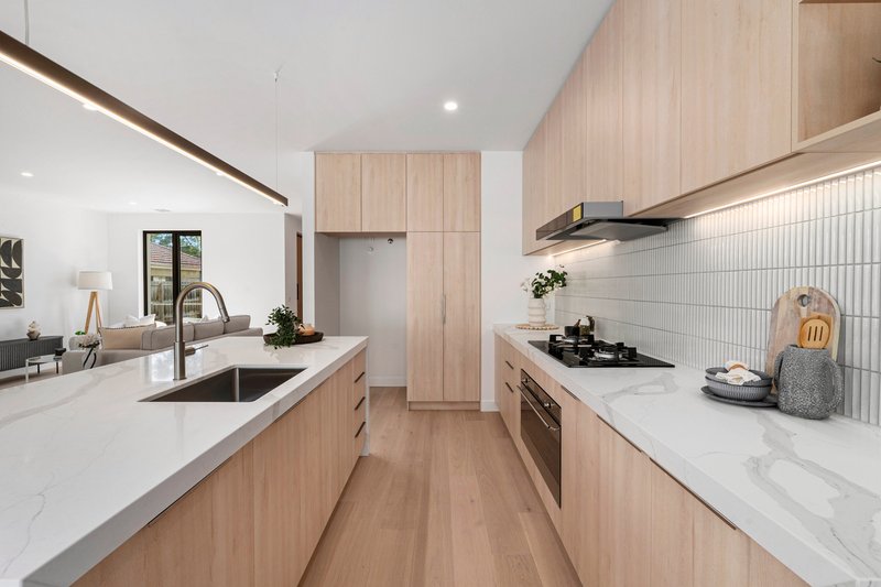 Photo - 2/6 Montana Avenue, Mulgrave VIC 3170 - Image 6