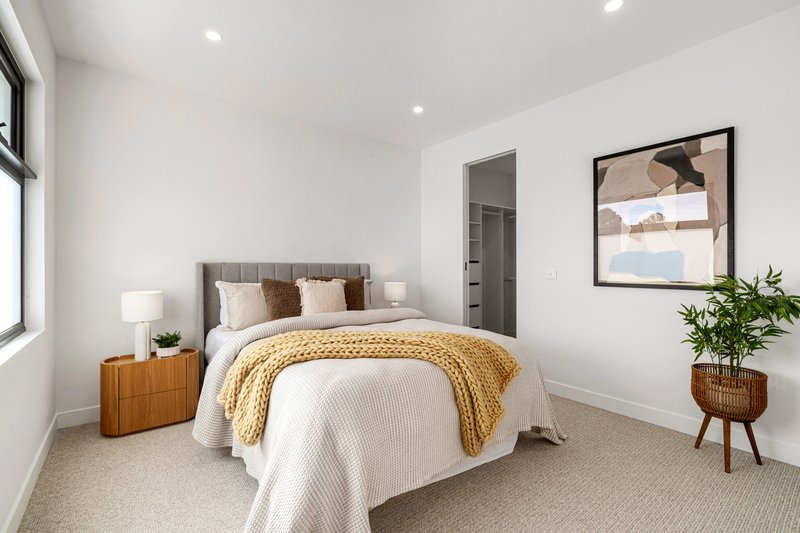 Photo - 2/6 Montana Avenue, Mulgrave VIC 3170 - Image 11