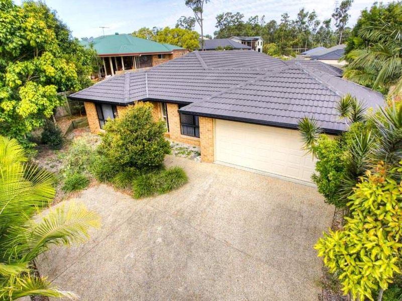 Photo - 26 Montclare. Court, Cashmere QLD 4500 - Image 2