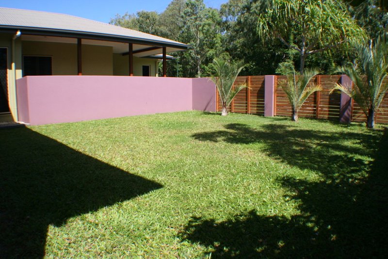 Photo - 26 Moore Road, Kewarra Beach QLD 4879 - Image 9