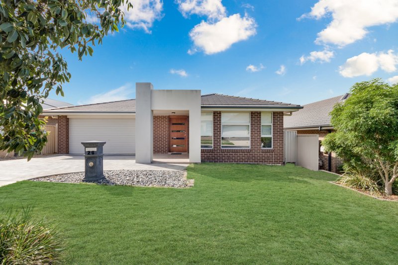 26 Moyengully Place, Mount Annan NSW 2567