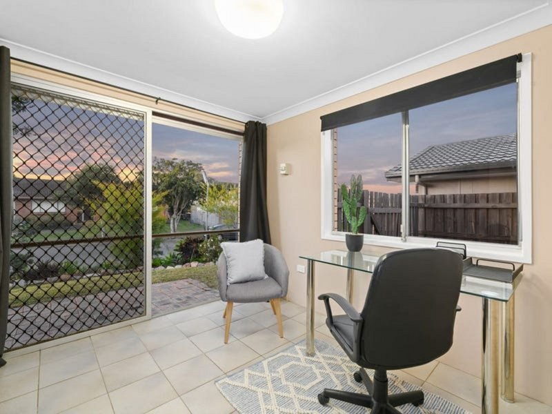 Photo - 26 Mullacor Street, Ferny Grove QLD 4055 - Image 15