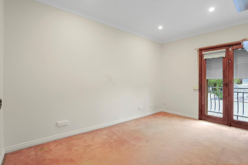 Photo - 2/6 Myrtle Street, Leichhardt NSW 2040 - Image 7