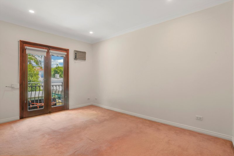 Photo - 2/6 Myrtle Street, Leichhardt NSW 2040 - Image 8