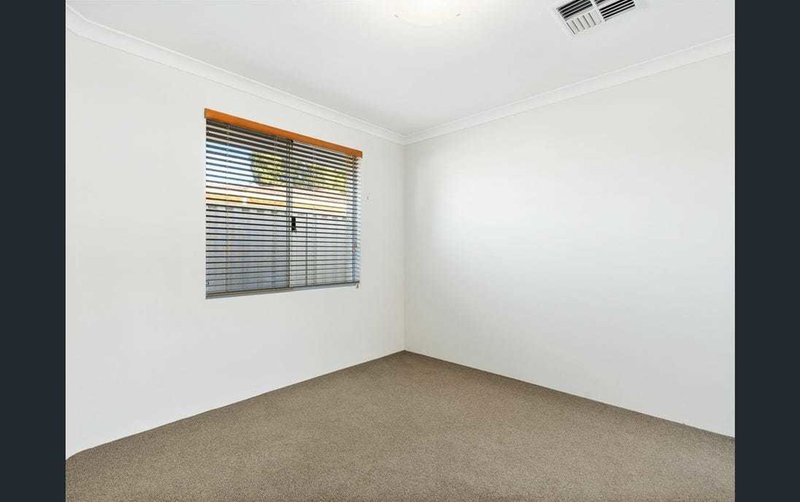 Photo - 26 Napier Road, Morley WA 6062 - Image 7