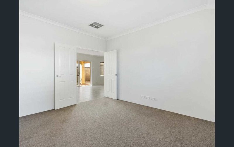 Photo - 26 Napier Road, Morley WA 6062 - Image 11