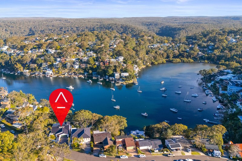 Photo - 26 Naranganah Avenue, Gymea Bay NSW 2227 - Image 4