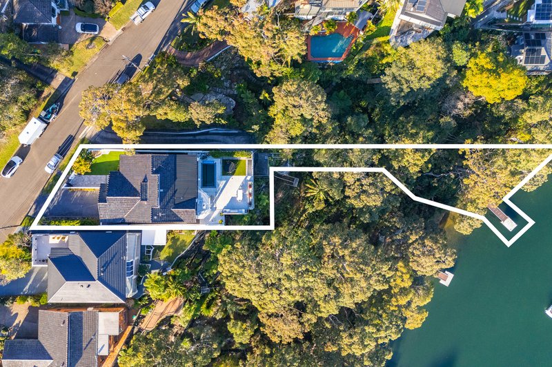 Photo - 26 Naranganah Avenue, Gymea Bay NSW 2227 - Image 29