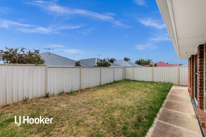 Photo - 26 Neilson Court, Munno Para West SA 5115 - Image 9