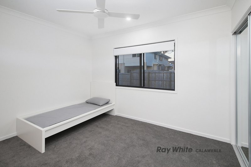 Photo - 26 Neiwand Street, Calamvale QLD 4116 - Image 13