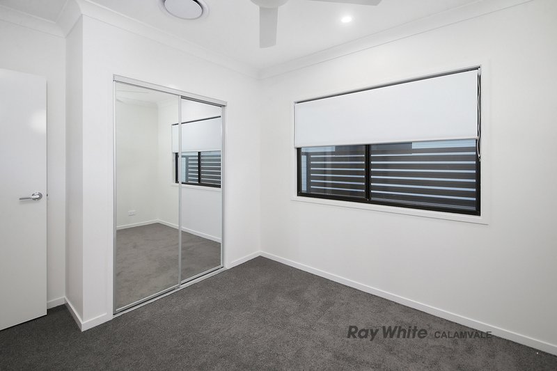 Photo - 26 Neiwand Street, Calamvale QLD 4116 - Image 16