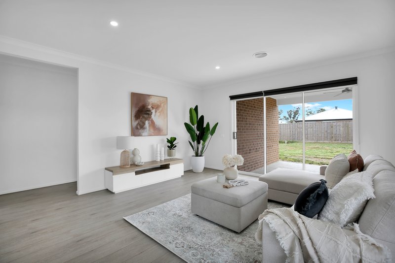 Photo - 26 Nelson Drive, Moe VIC 3825 - Image 4