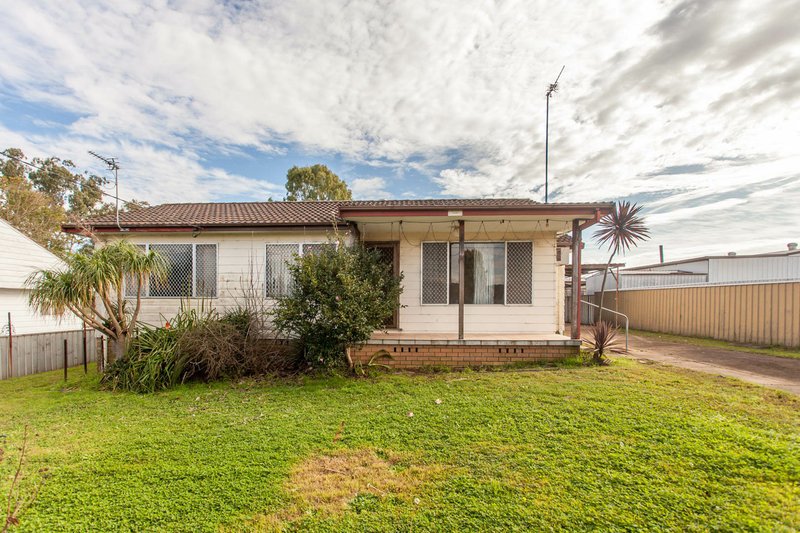 26 Nelson Street, Greta NSW 2334