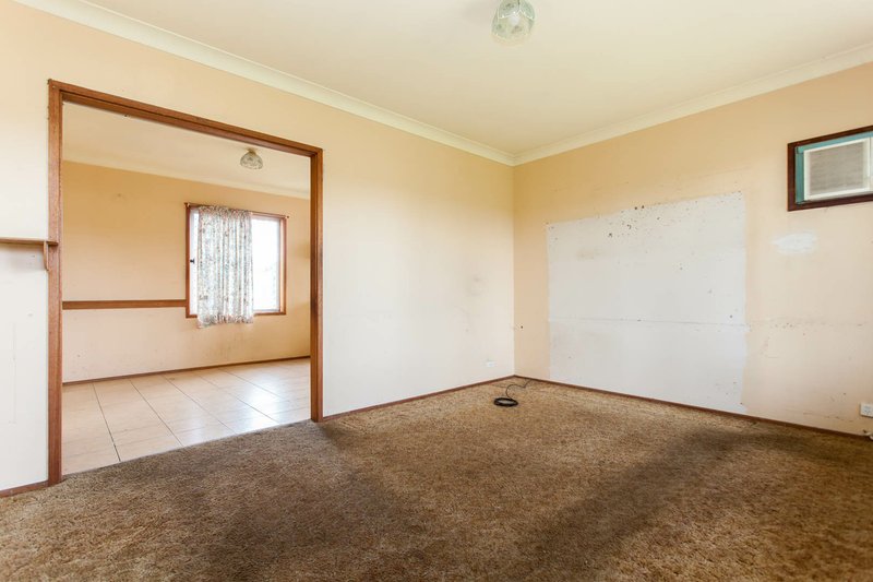 Photo - 26 Nelson Street, Greta NSW 2334 - Image 9