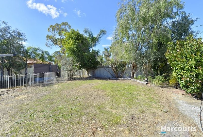 Photo - 26 Nesbit Road, Greenfields WA 6210 - Image 20