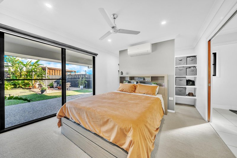 Photo - 26 Newman Drive, Emerald QLD 4720 - Image 11