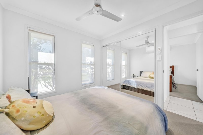 Photo - 26 Newman Drive, Emerald QLD 4720 - Image 18