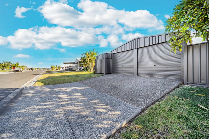 Photo - 26 Newman Drive, Emerald QLD 4720 - Image 24