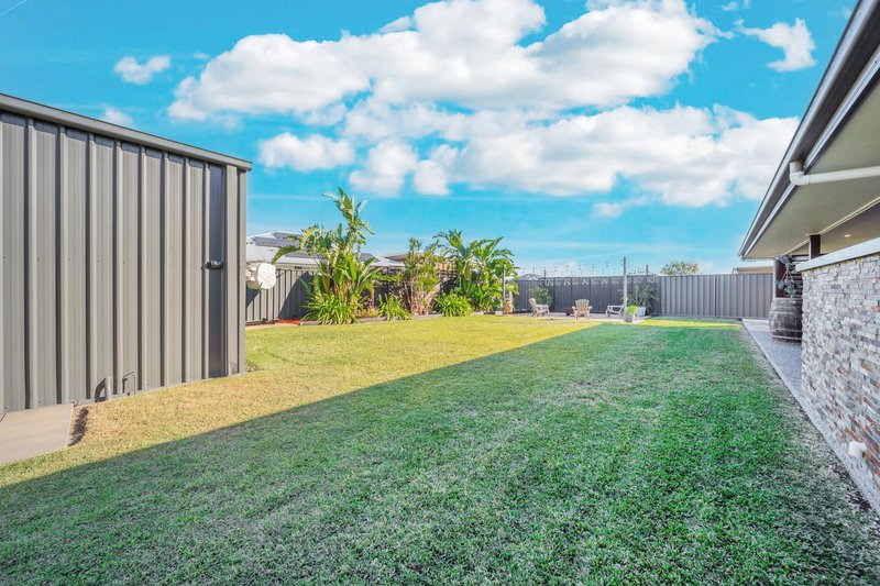 Photo - 26 Newman Drive, Emerald QLD 4720 - Image 25