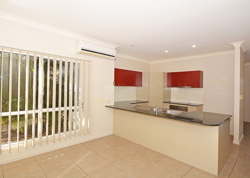 Photo - 26 Northshore Avenue, Toogoom QLD 4655 - Image 2