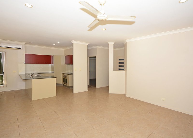 Photo - 26 Northshore Avenue, Toogoom QLD 4655 - Image 3