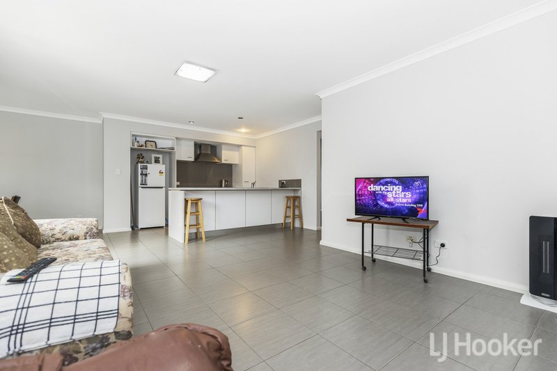 Photo - 26 Nullarbor Avenue, Yanchep WA 6035 - Image 6