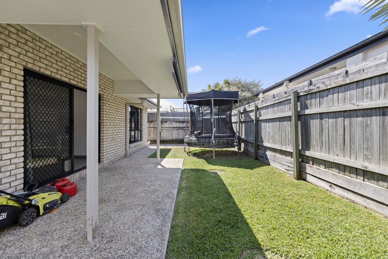 Photo - 26 Numbat Street, North Lakes QLD 4509 - Image 13