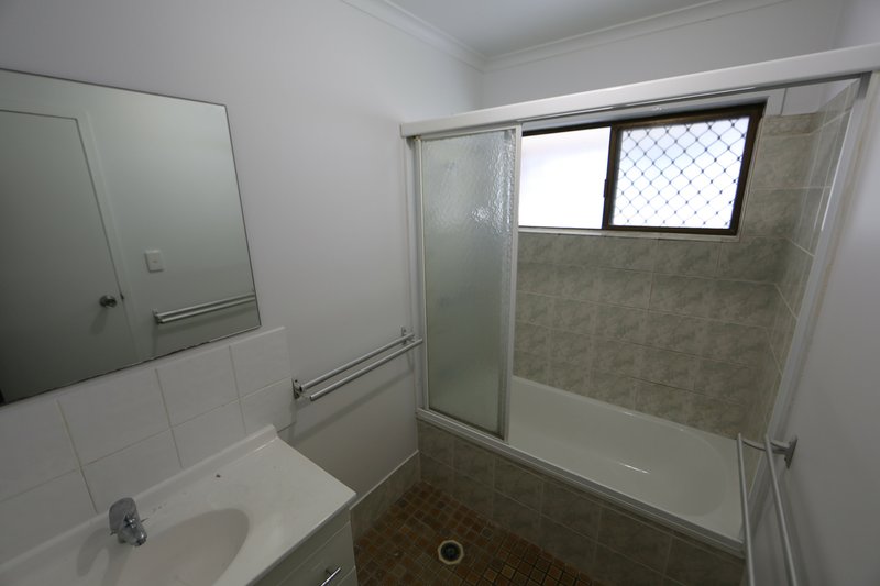 Photo - 26 Nursery Ave , Runcorn QLD 4113 - Image 4