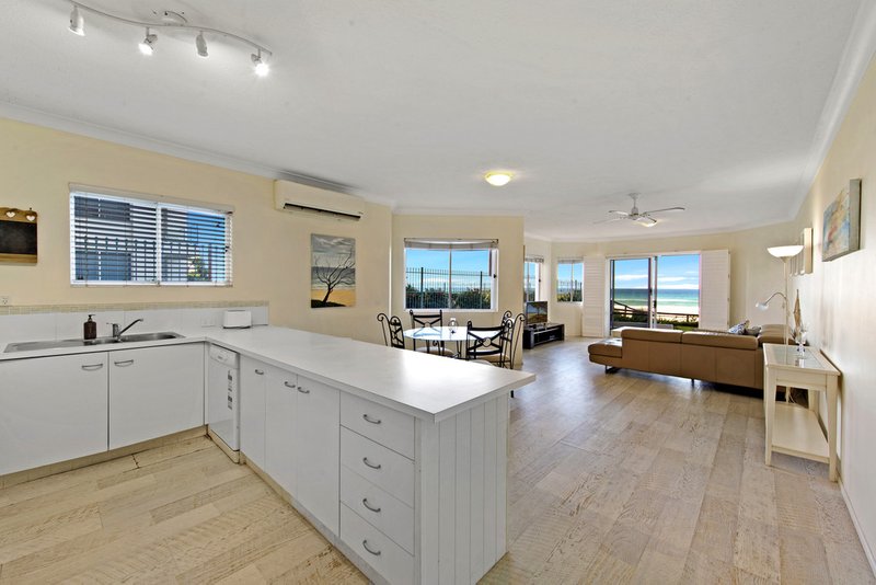 Photo - 26 Old Burleigh Road, Surfers Paradise QLD 4217 - Image 13