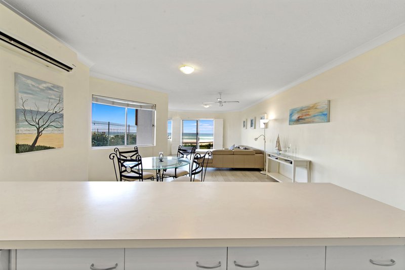 Photo - 26 Old Burleigh Road, Surfers Paradise QLD 4217 - Image 17