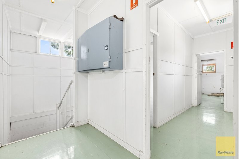 Photo - 26 Opal Street, Emerald QLD 4720 - Image 10