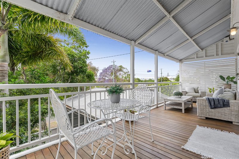 Photo - 26 O'Quinn Street, Nudgee Beach QLD 4014 - Image 9