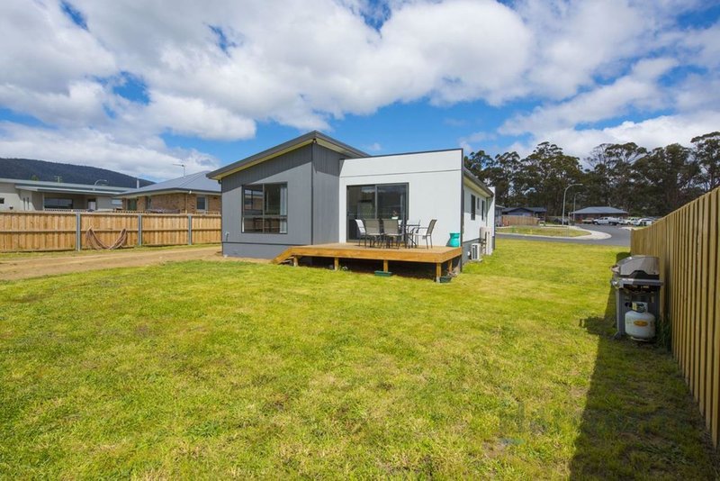 Photo - 26 Orchard Avenue, Huonville TAS 7109 - Image 10