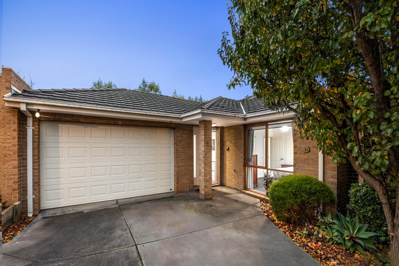 2/6 Orchard Grove, Blackburn South VIC 3130