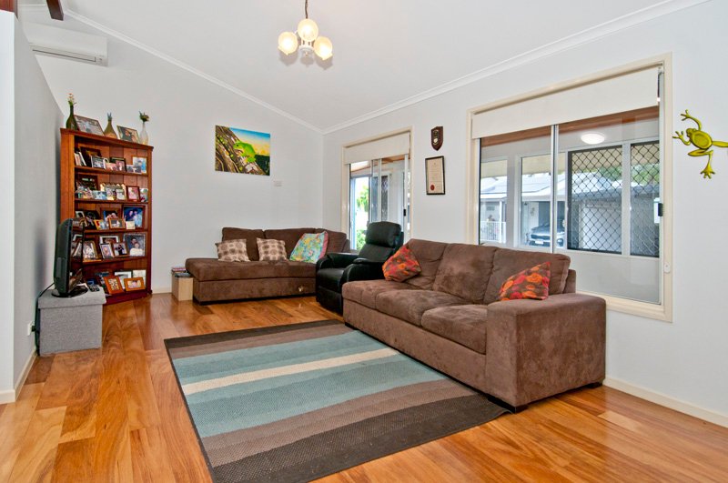 Photo - 26 Palm Ct , Bethania QLD 4205 - Image 5