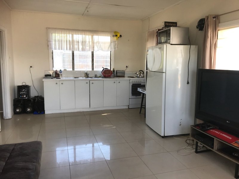 Photo - 26 Pamela Street, Mount Isa QLD 4825 - Image 6