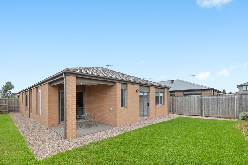 Photo - 26 Papas View, Wyndham Vale VIC 3024 - Image 15