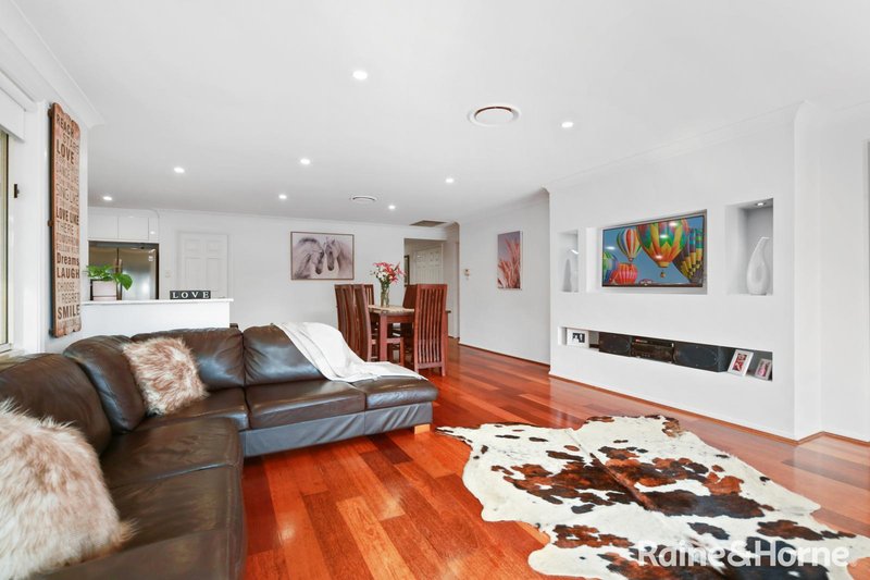 Photo - 26 Park Ridge Circuit, Kellyville NSW 2155 - Image 4