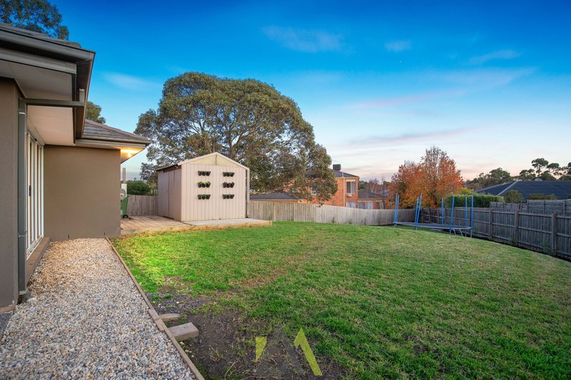 Photo - 26 Park Valley Crescent, Langwarrin VIC 3910 - Image 18