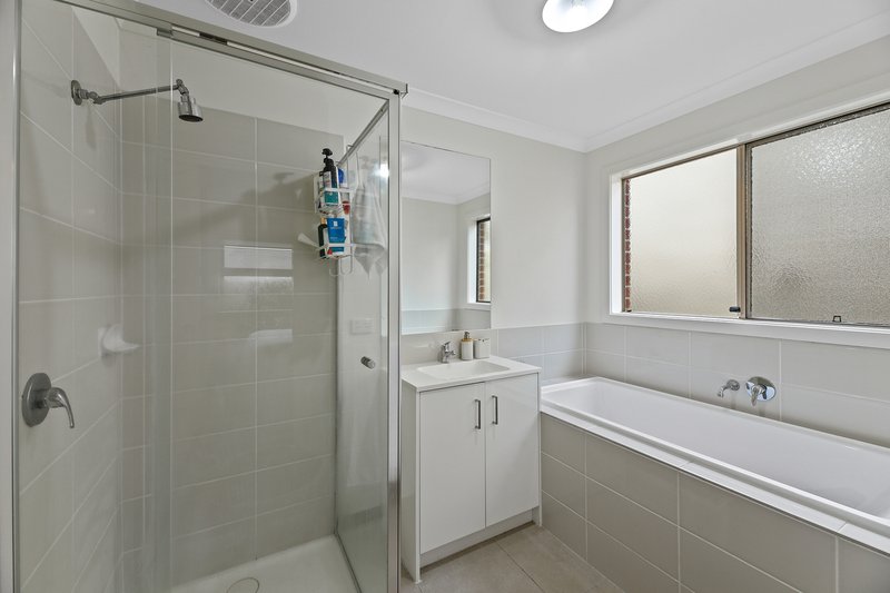 Photo - 26 Parkhead Circuit, Warragul VIC 3820 - Image 7