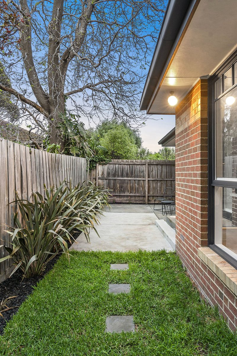 Photo - 2/6 Parkin Avenue, Cheltenham VIC 3192 - Image 15