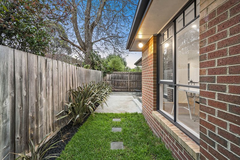 Photo - 2/6 Parkin Avenue, Cheltenham VIC 3192 - Image 16